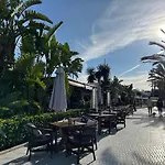 Buenti Apartments Beach Beautiful View